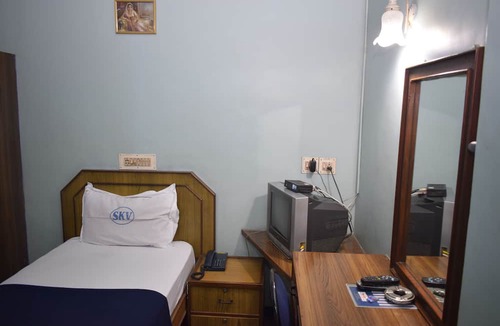 Gopalapuram Hotel | Sri krishna Vilas