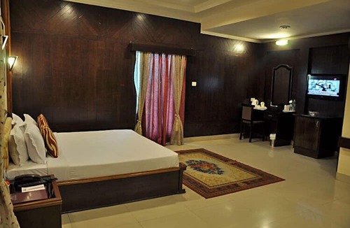 Rudrapur Hotel | Hotel Rudra Continental Rudrapur