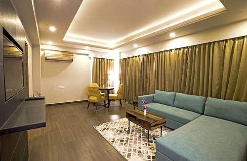 Baraula Hotel | Regenta Central Noida