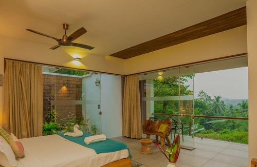 Kedavur Hotel | Le Candles Resort