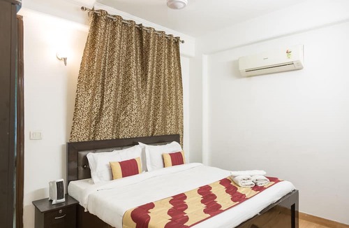 Hauz Khas Village Bed & Breakfast | Under My Roof - Classic