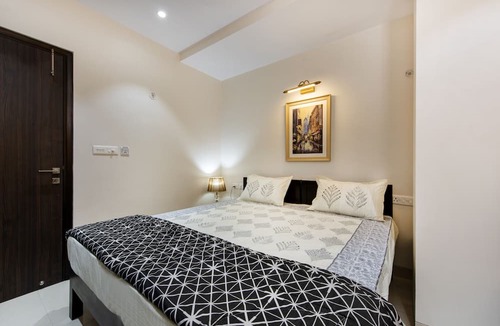 Pink City Hostel | House of Backpackers