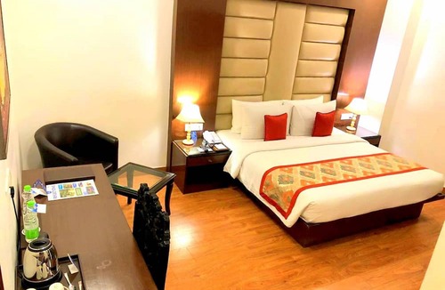 Mahipalpur Resort | Taurus Sarovar Portico