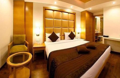 Patel Nagar Hotel | Almondz Hotel