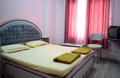 Adarsh Nagar Hotel | Konark Palace hotel