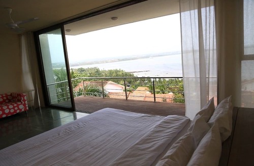 Nerul Villa | The Acacia Villa - Reis Magos Classic