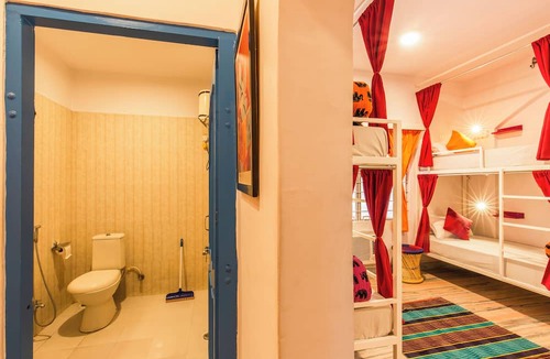 Panch Batti Hostel | goSTOPS Lite Jaipur