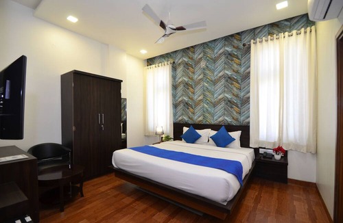 Mansarovar Hotel | Hotel Sapphire World