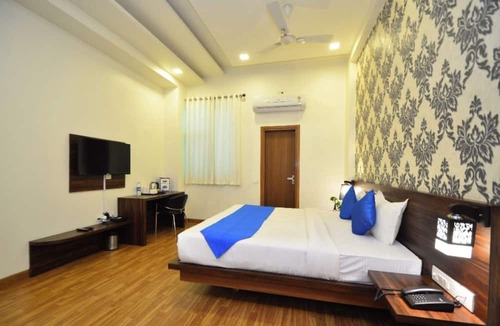Mansarovar Hotel | Hotel Sapphire World