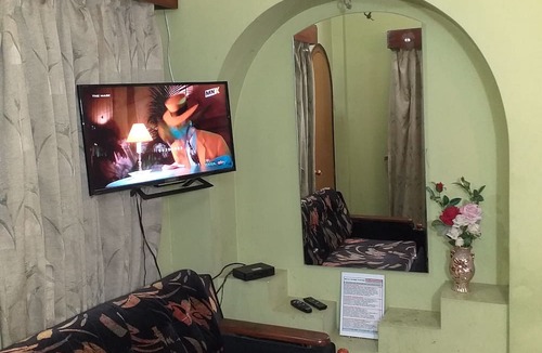 Jadavpur House | Royal Guest House