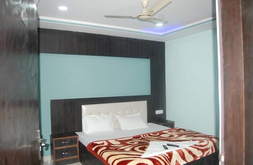 Lanka Hotel | Hotel Utsav Residency