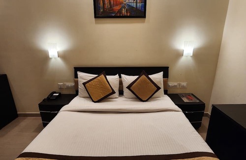 Margao Hotel | All Seasons Guest House