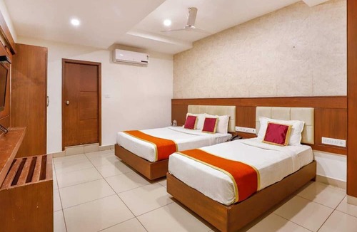 Triplicane Hotel | The Mount City