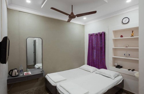 Dindigul Hotel | Hotel AKMG