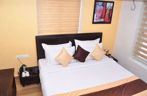 Nedumangad Hotel | INDIMASI - Ayurveda & Healing Village