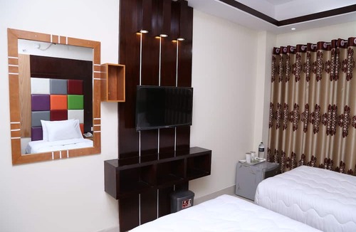 Uttara Hotel | Platinum Hotel Ltd