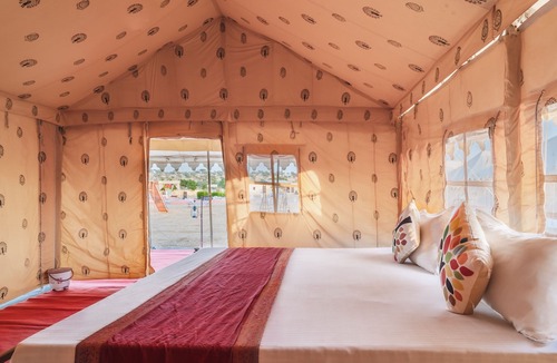 Sam Other | Star desert camp