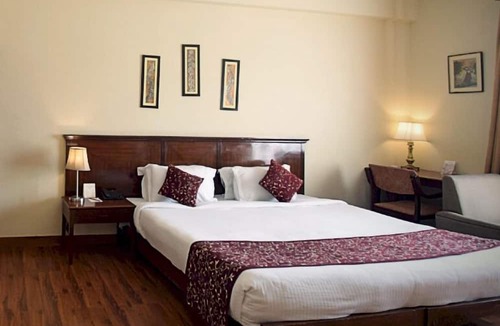 Kookas Resort | The Gold Palace & Resorts