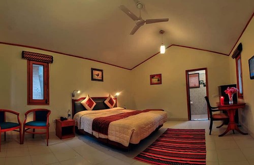 Nurpur Bedi Cabin | The Kikar Lodge