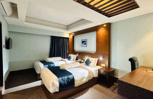 Dhaka Hotel | Hotel The Capital