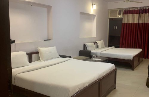 Kashmere Gate House | Ashu Villa Guest House