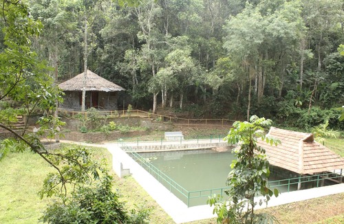 Kumily Hotel | Salaams Raama Heritage Eco Village