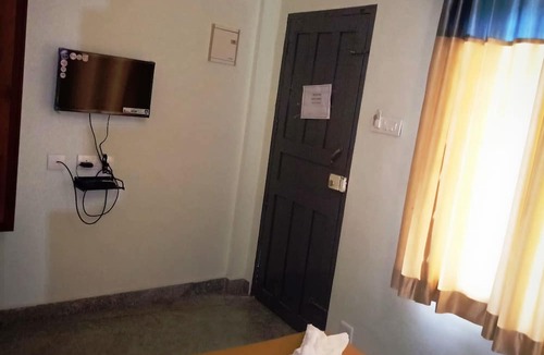 Nedumbassery Hotel | Jippus Galaxy