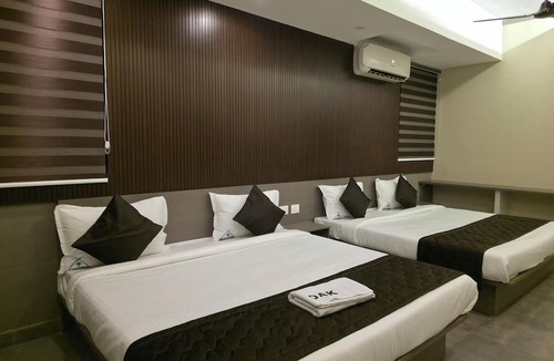 Ernakulam South Hotel | Oak Field Inn