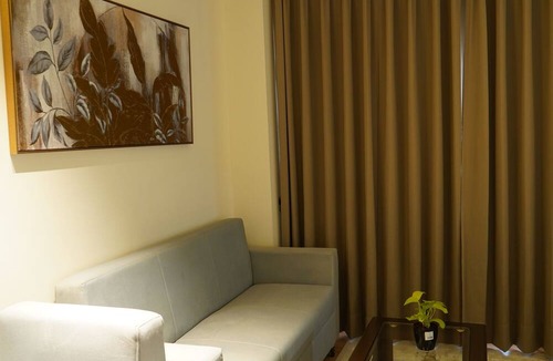 Kharar Hotel | Luxe Manor