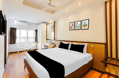 Kodambakkam House | Deluxe Cine City