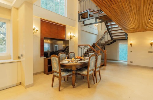 Kumarhatti Villa | ELIVAAS privé Royce Rose 4BHK Hilltop