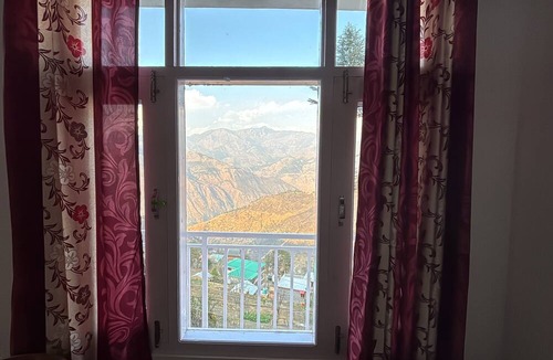Kotgarh Hotel | Sunrise View Farm-stay Narkanda