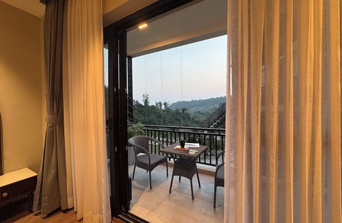 Bullawala Hotel | Saraiville - Boutique Riverside Stay