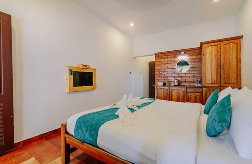 Kumily Hotel | Karar Gardens