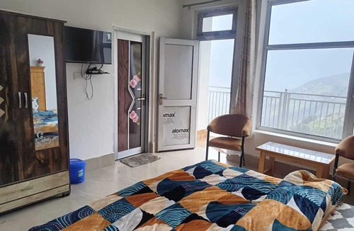 Dalhousie Hotel | Hotel Satya