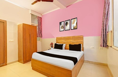 Rewari House | Deluxe Hotel Dhruv