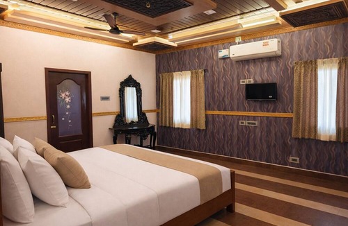 Avinashi Hotel | Sree Rame Farm Stay