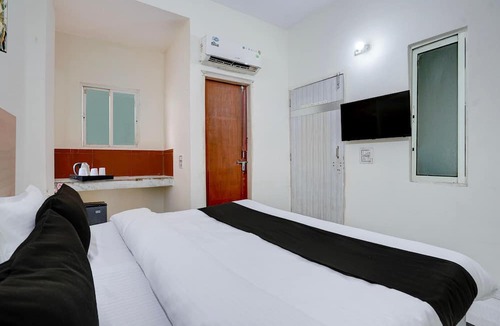 DLF Phase 1 House | Classic With Balcony O DLF Phase 1