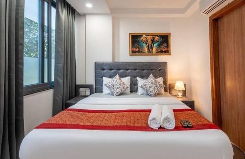 Saket Apartment | Fortune Home Service Apartment 3Bhk E-69