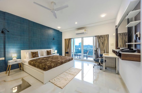 Chicalim Hotel | Alaya Stays Midpoint UNO 1 Room Suites