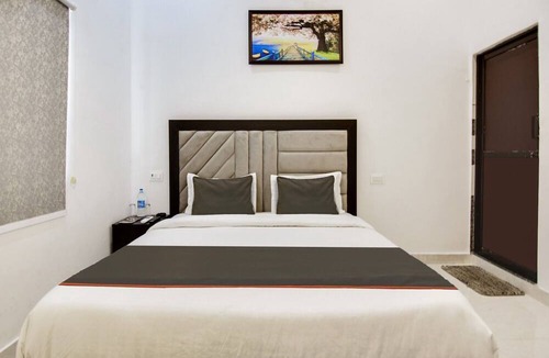 Haldwani Hotel | The Nines Hotel & Restro
