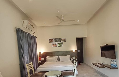 Nagaon Hotel | ICE APPLE RESORT