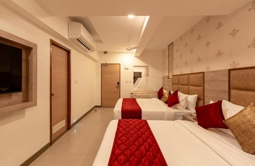 Madurai Main Hotel | Gopuram Grand