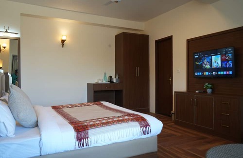 Kasauli Bed & Breakfast | whispering heights