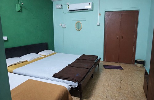 Supa Hotel | Wild Flower Homestay