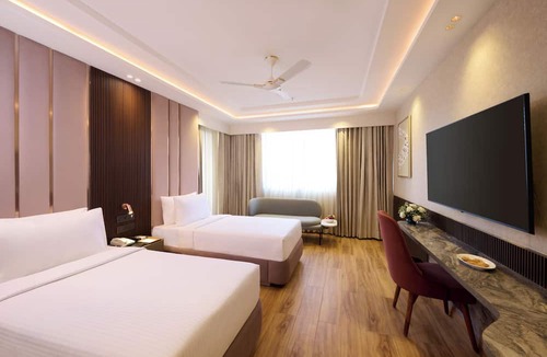 Sector 39 Hotel | Tulip Inn Gurugram Sector 39