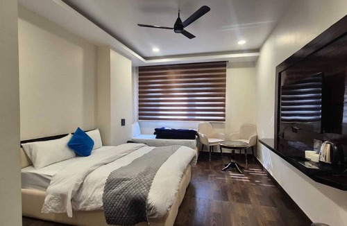 Bullawala Hotel | BelAir Luxury Stay