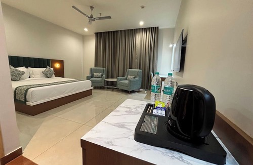 Jhunjhunu Hotel | Hotel The Crown Inn Jhunjhunu