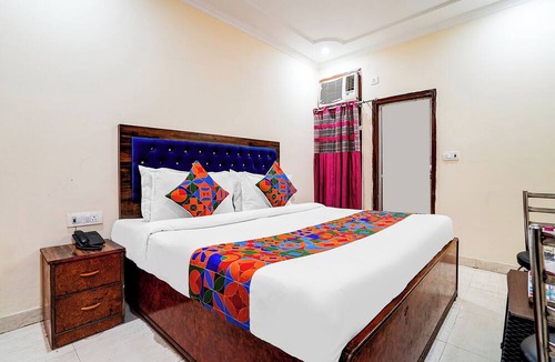 Sector D Hotel | Fabhotel Sehrawat