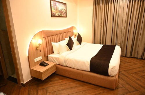 Faizabad Hotel | The Regal Crown By Ritya Hotels